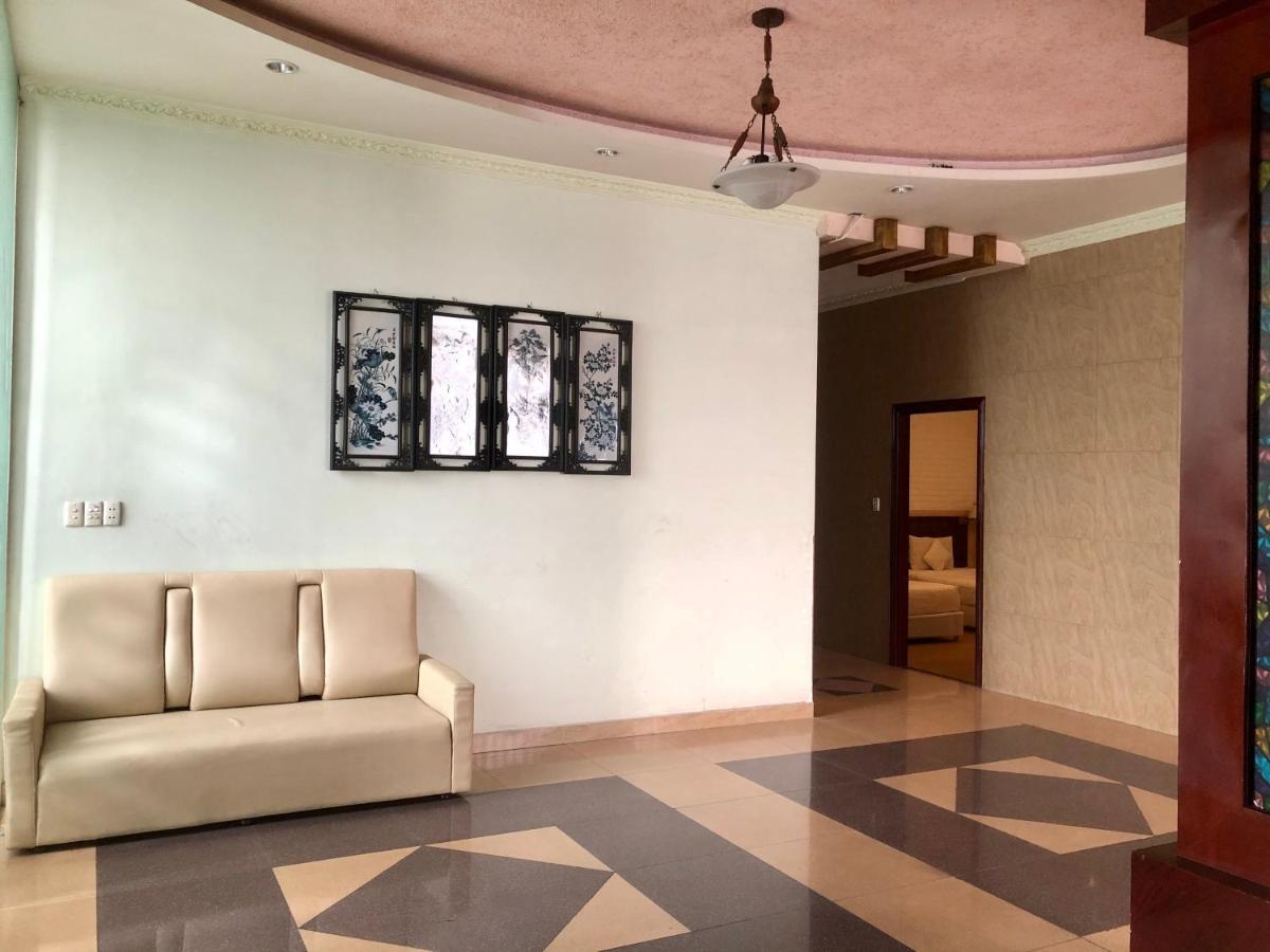 Thang Loi Hotel Thu Dau Mot エクステリア 写真