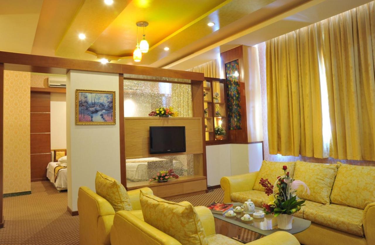 Thang Loi Hotel Thu Dau Mot エクステリア 写真